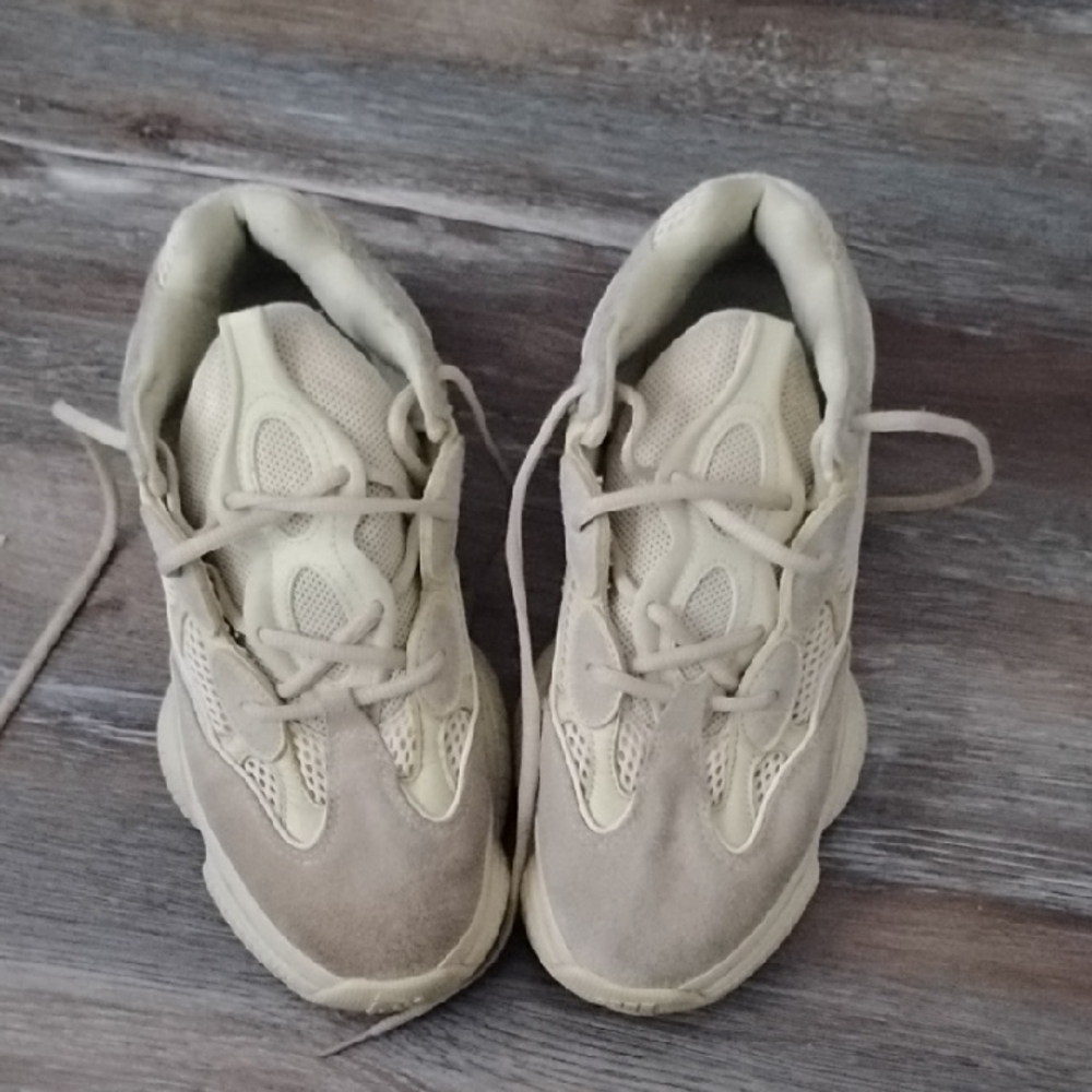 Adidas Tan Sneakers Modern Chunky Design